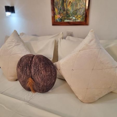The Drake Seaside Apartment Beau Vallon (Mahe) Exterior foto